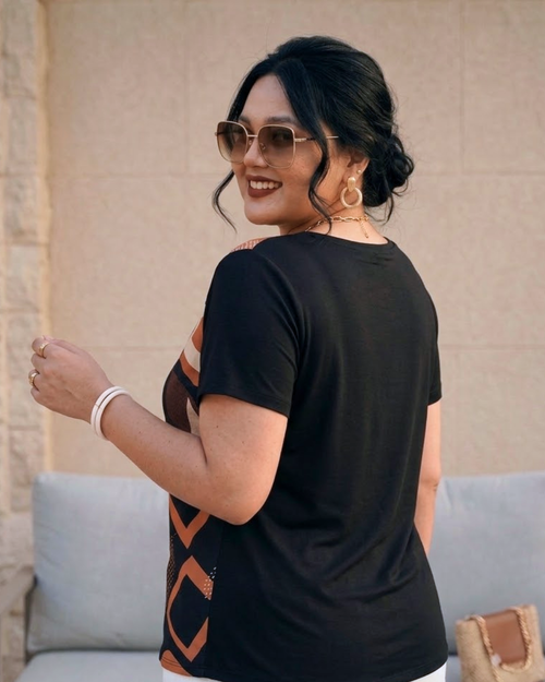 Blusa Crepinho Estampa Folhas Costas Malha