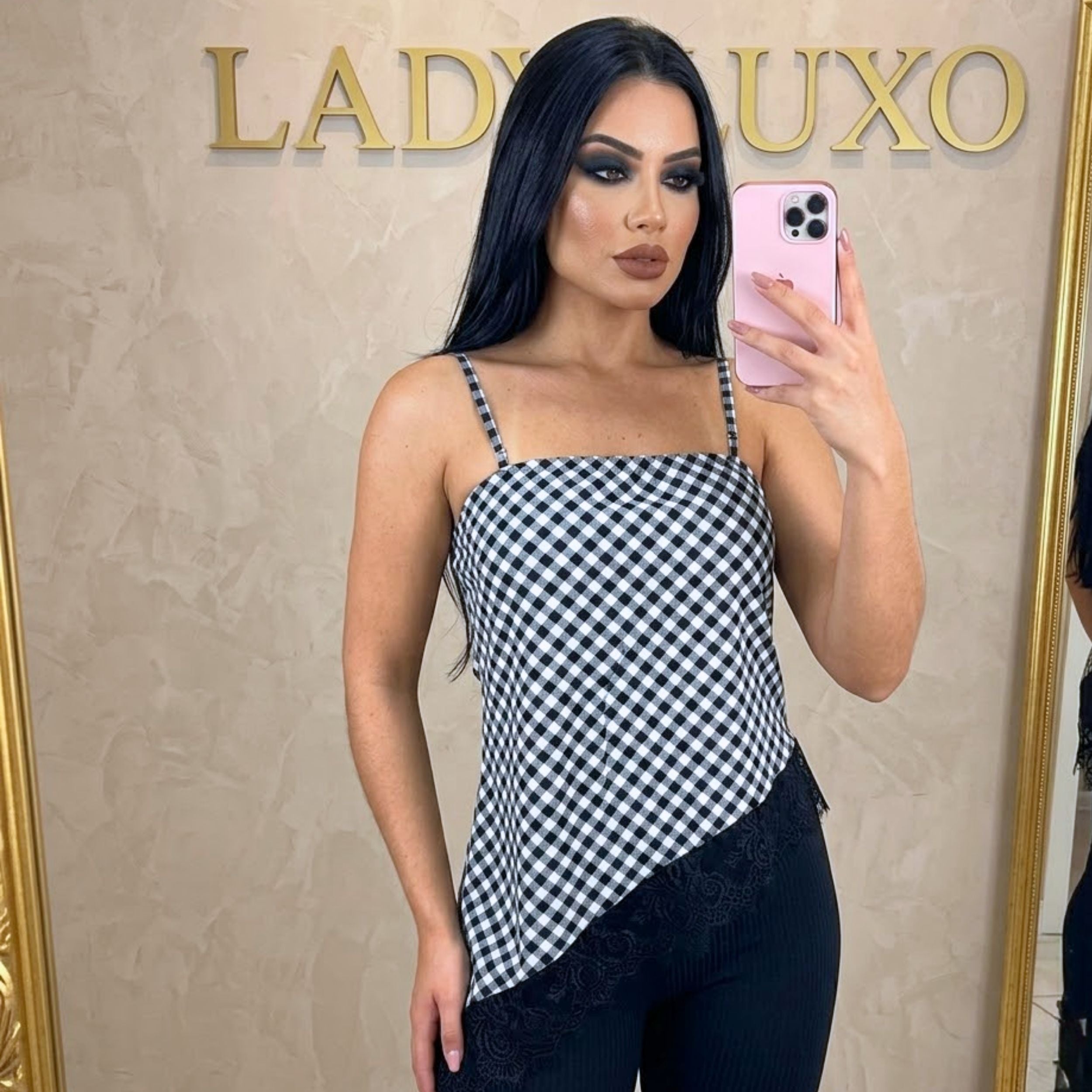 Blusa Assimetrica Com Renda Alcinha Xadrez Com Bojo