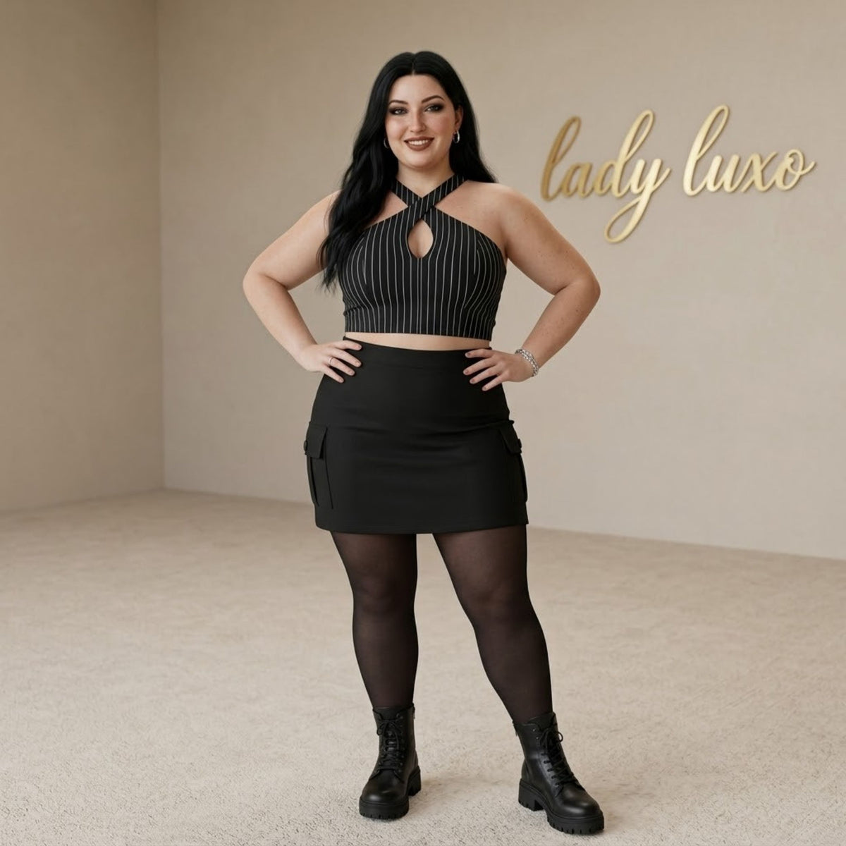 Cropped Decote Cruzado Gota Listrado Risca Giz Plus Size