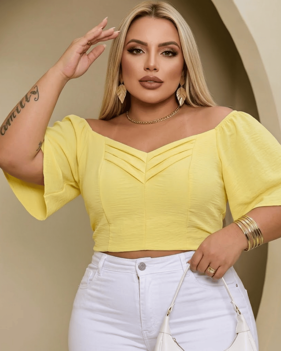 Cropped Decote Preguinhas Plus Size