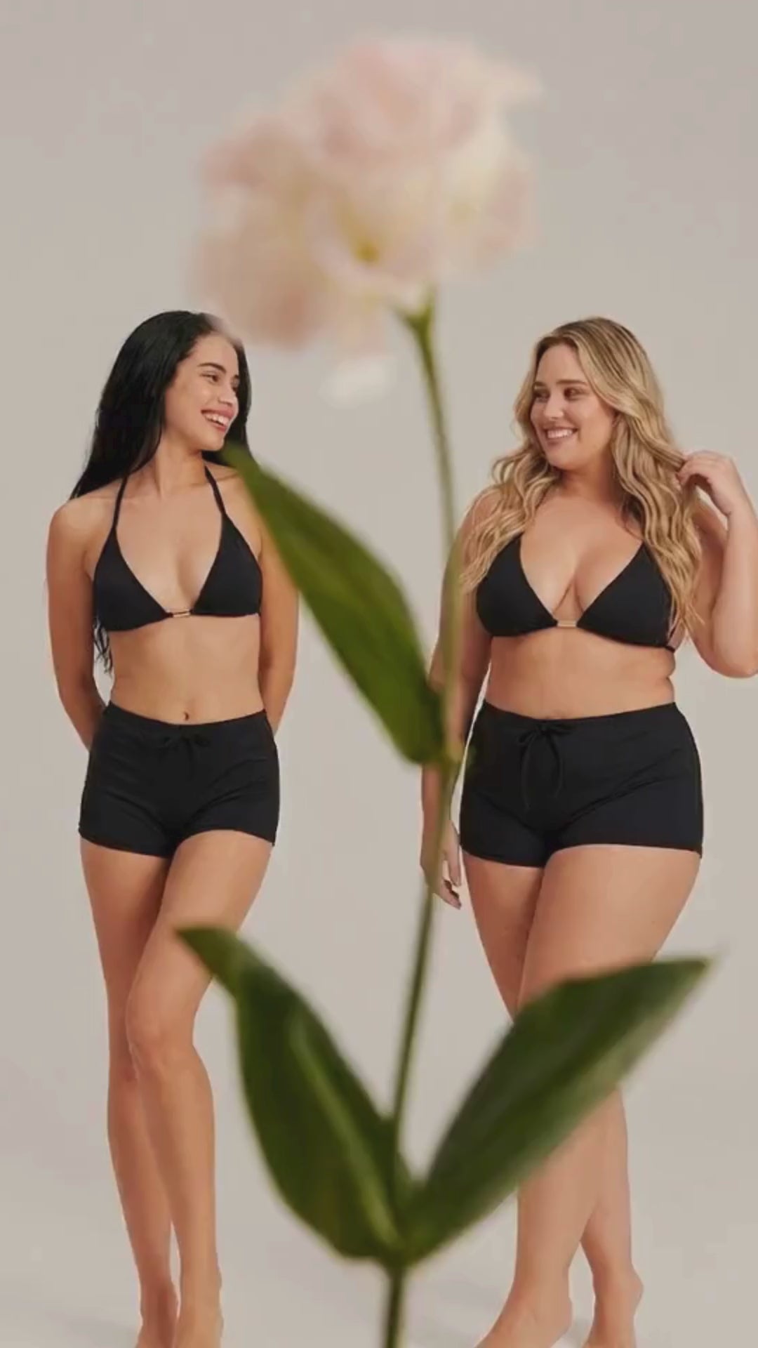 Biquini Triquini Trijunto Com Shorts - GG