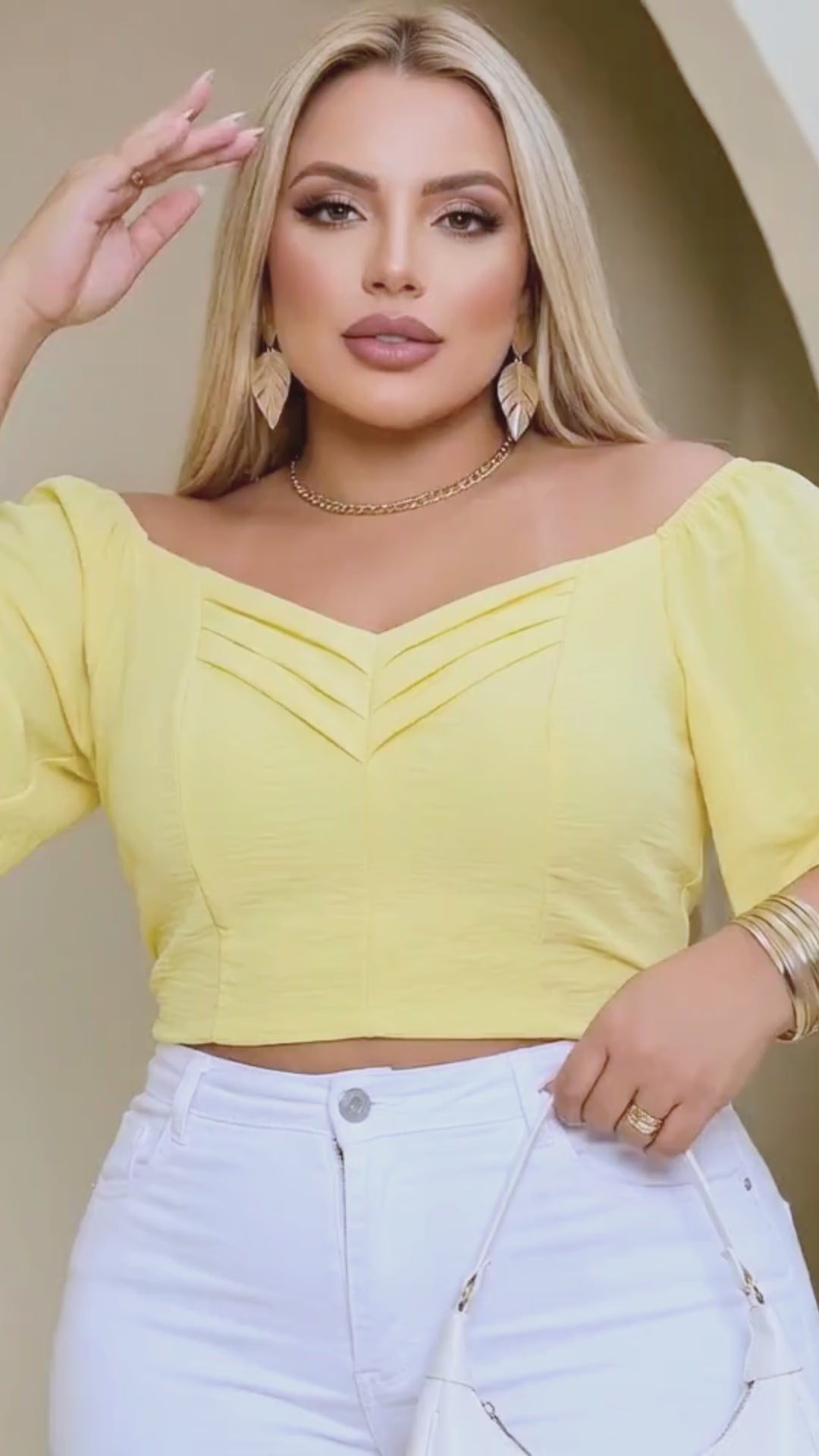 Cropped Decote Preguinhas Plus Size
