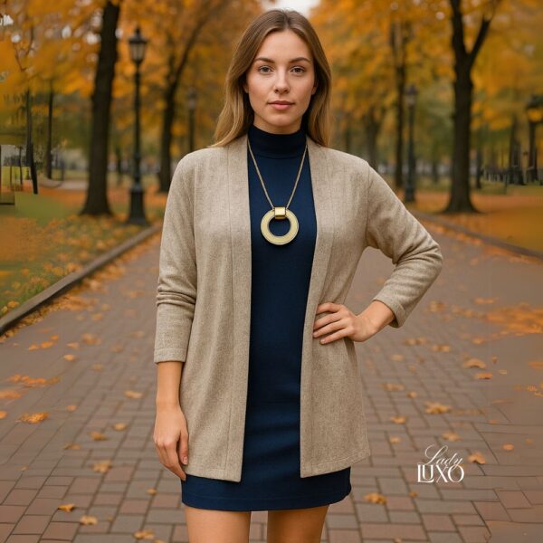 Maxi cardigan bege Lady Luxo – look de estúdio outono/inverno, veste do P ao GG, quente, macio e sem necessidade de passar